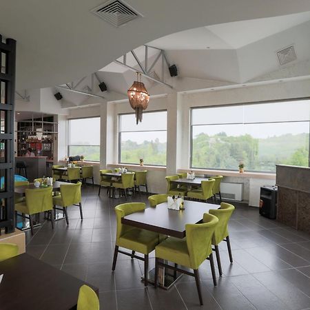 Terra Europe Brontes Hotel Targovishte  Ngoại thất bức ảnh