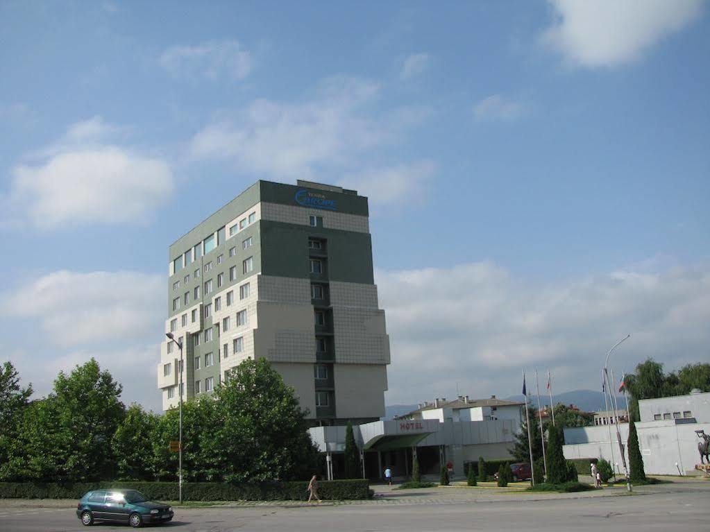 Terra Europe Brontes Hotel Targovishte  Ngoại thất bức ảnh