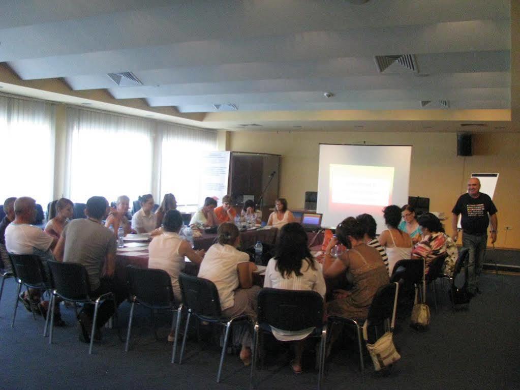 Terra Europe Brontes Hotel Targovishte  Ngoại thất bức ảnh
