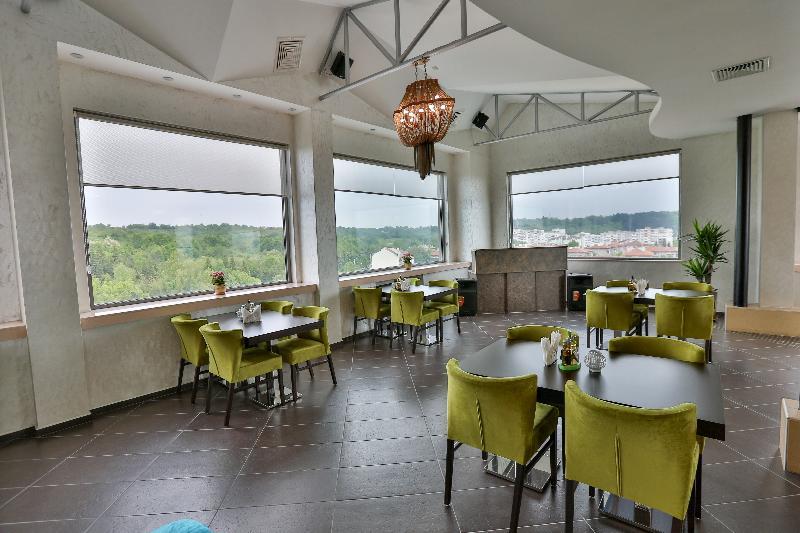 Terra Europe Brontes Hotel Targovishte  Ngoại thất bức ảnh